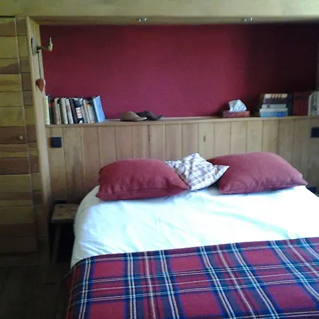 Entre Ciel Et Terre Bed & Breakfast